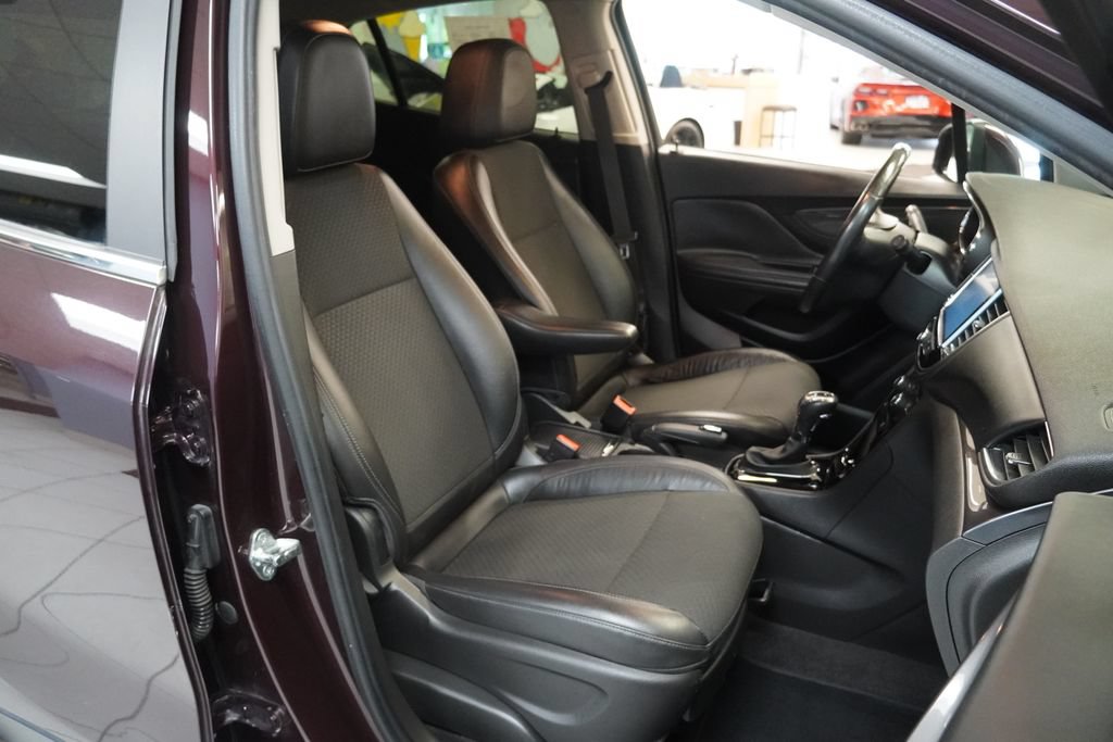 Used 2017 Buick Encore Preferred AWD/4WD image 22