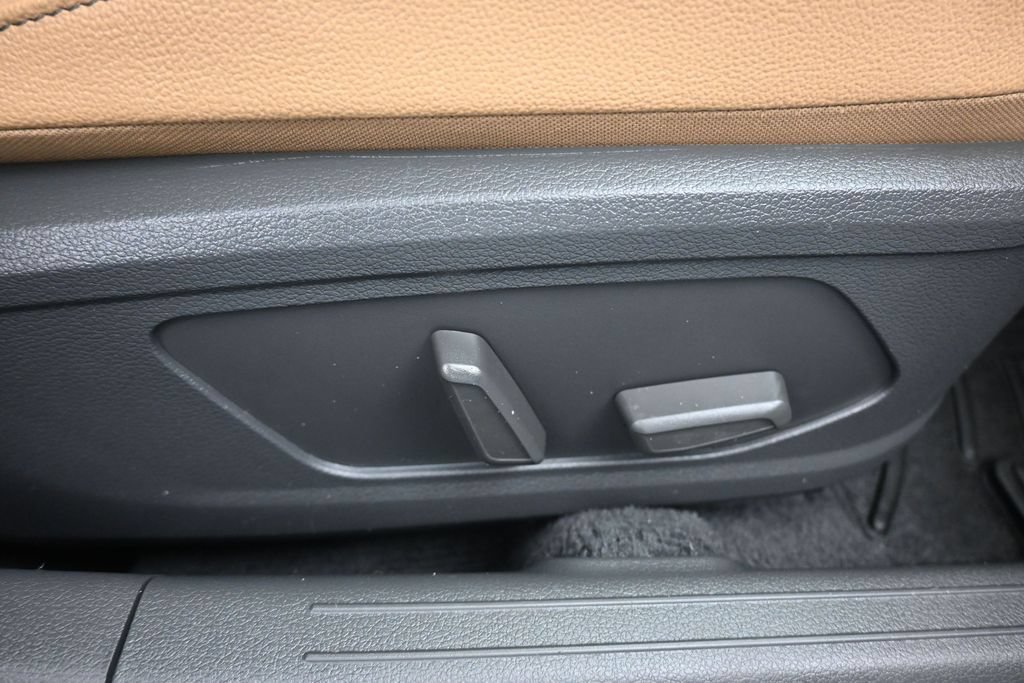 Used 2021 Hyundai Sonata Limited FWD image 49