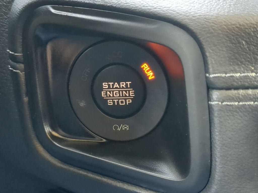 Used 2024 Jeep Wrangler Unlimited Rubicon 4xe AWD/4WD image 18