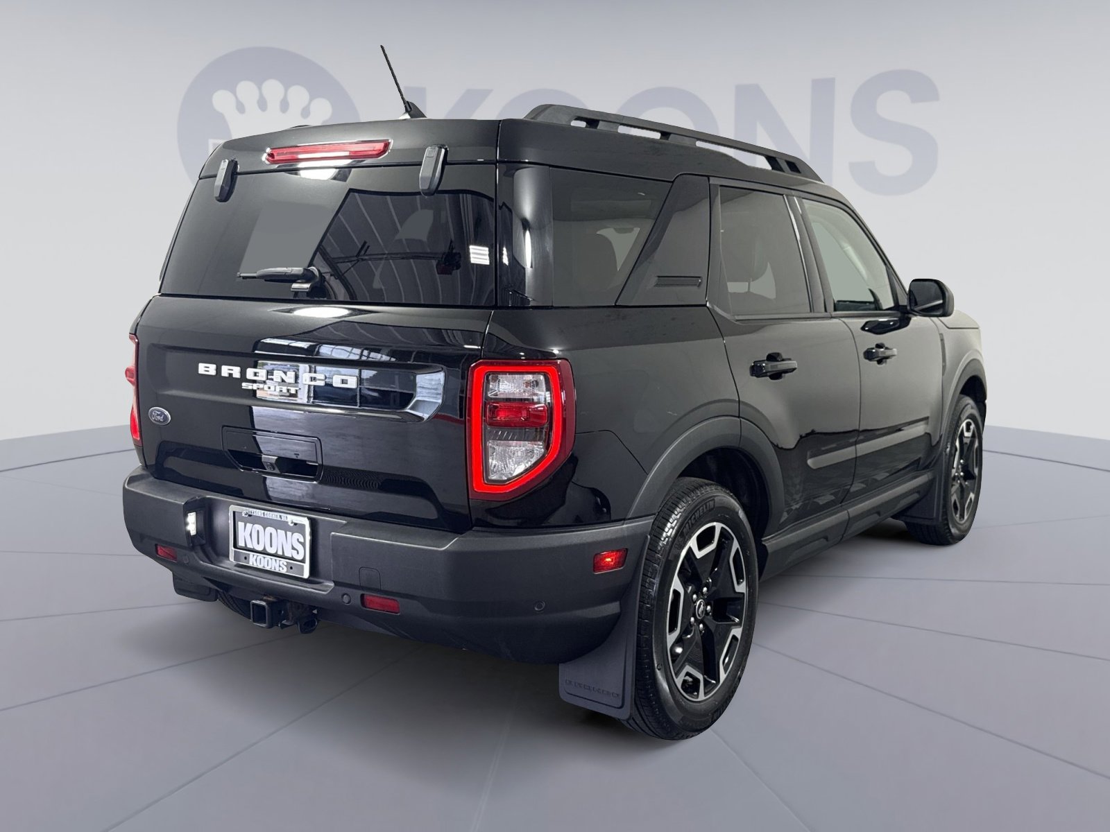 Used 2023 Ford Bronco Sport Outer Banks w/ Tech Package image 7
