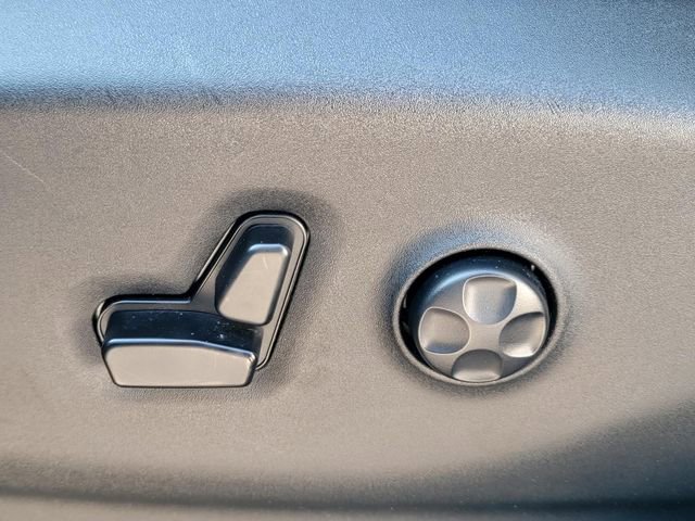 Used 2019 Chrysler Pacifica Touring Plus w/ S Appearance Package image 32