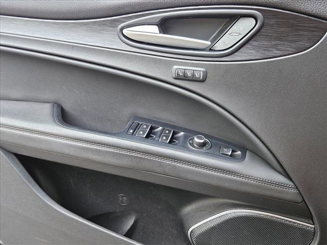Used 2019 Alfa Romeo Stelvio AWD image 8