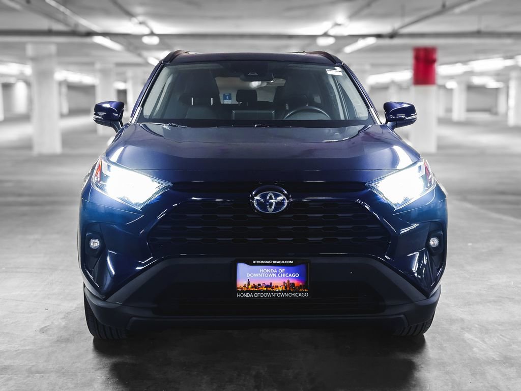 Used 2022 Toyota RAV4 XLE Premium image 11