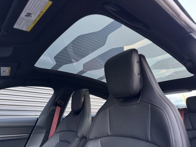 New 2025 Porsche Taycan 4S image 43