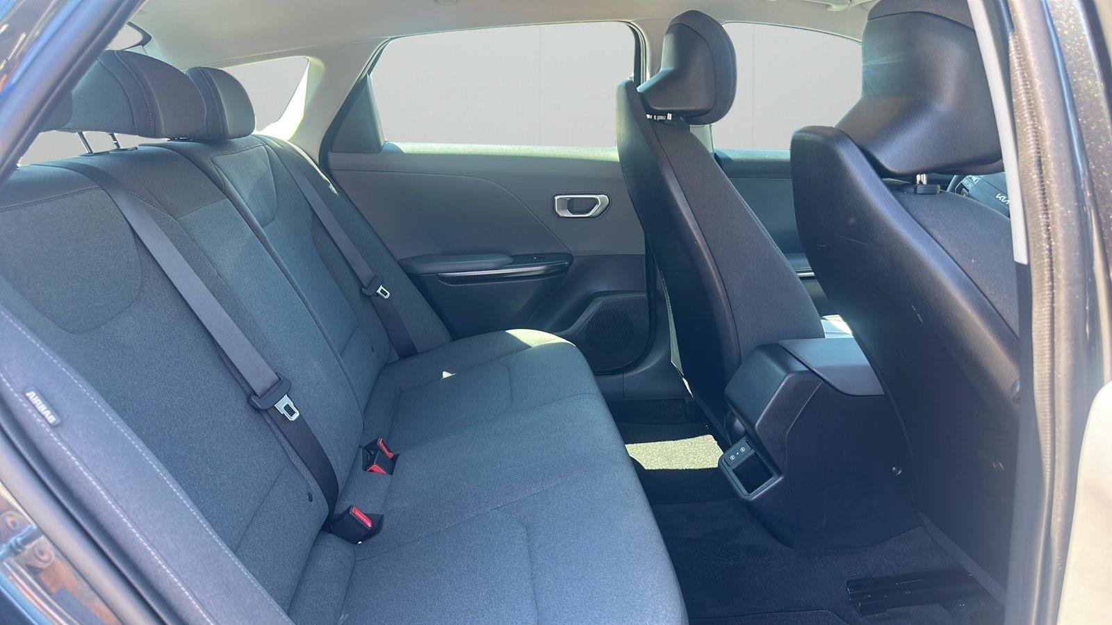 Used 2025 Kia K4 FWD image 13