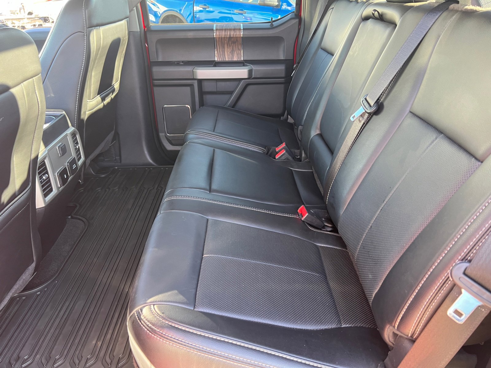 Certified 2020 Ford F150 Lariat image 17