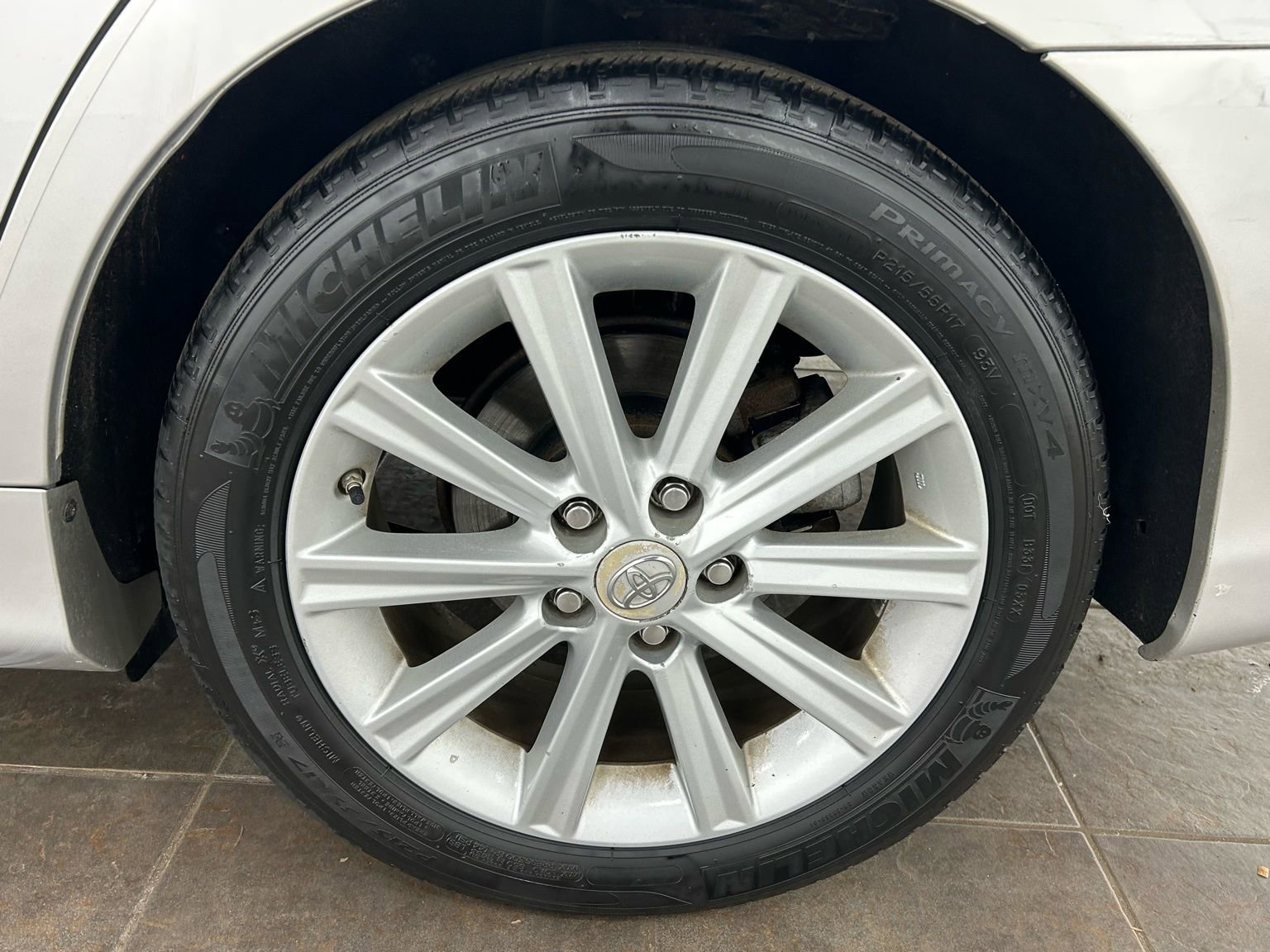 Used 2013 Toyota Camry XLE w/ Leather Pkg image 36