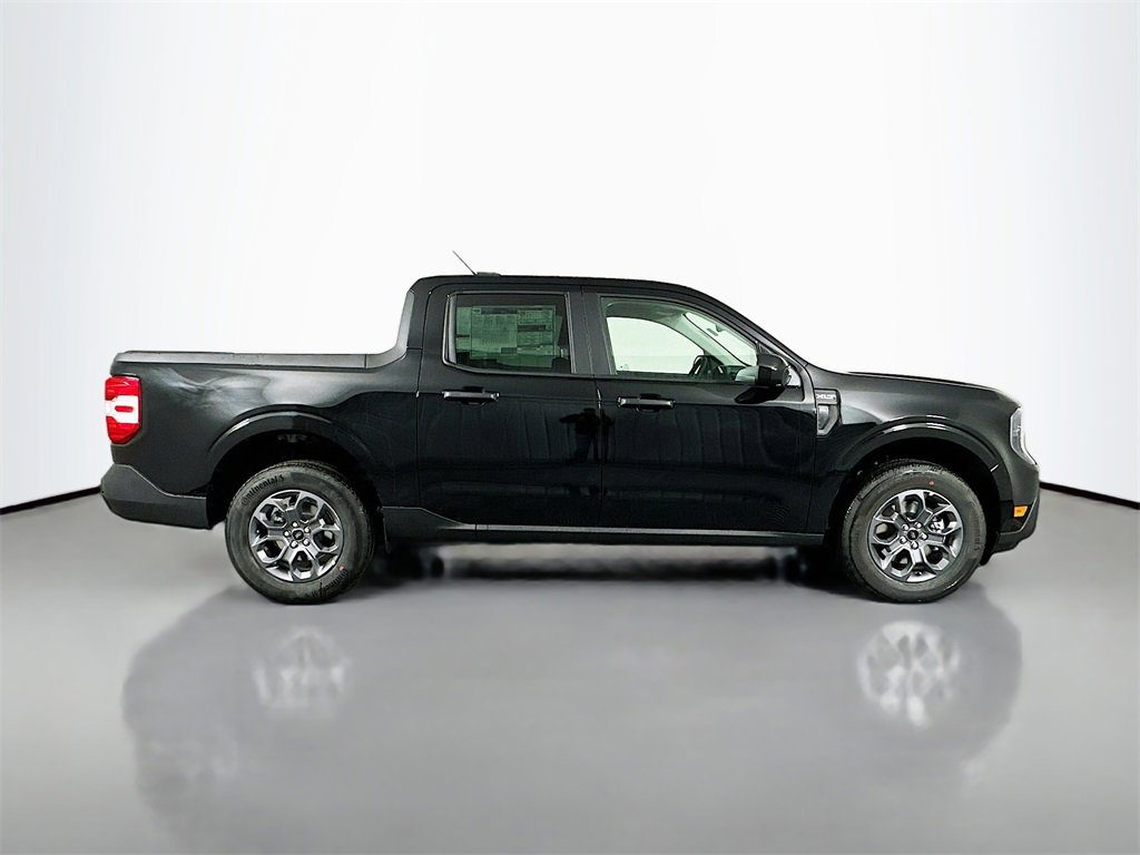 New 2026 Ford Maverick XLT w/ XLT Luxury Package image 8