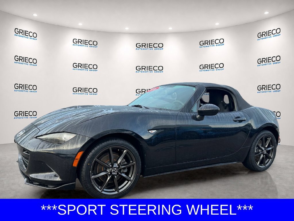 Used 2016 MAZDA MX-5 Miata Club RWD image 3