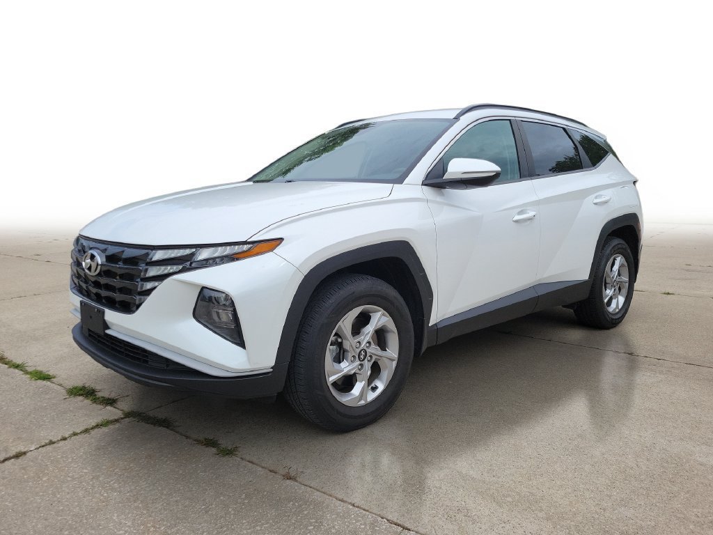 Used 2022 Hyundai Tucson SEL AWD/4WD image 2