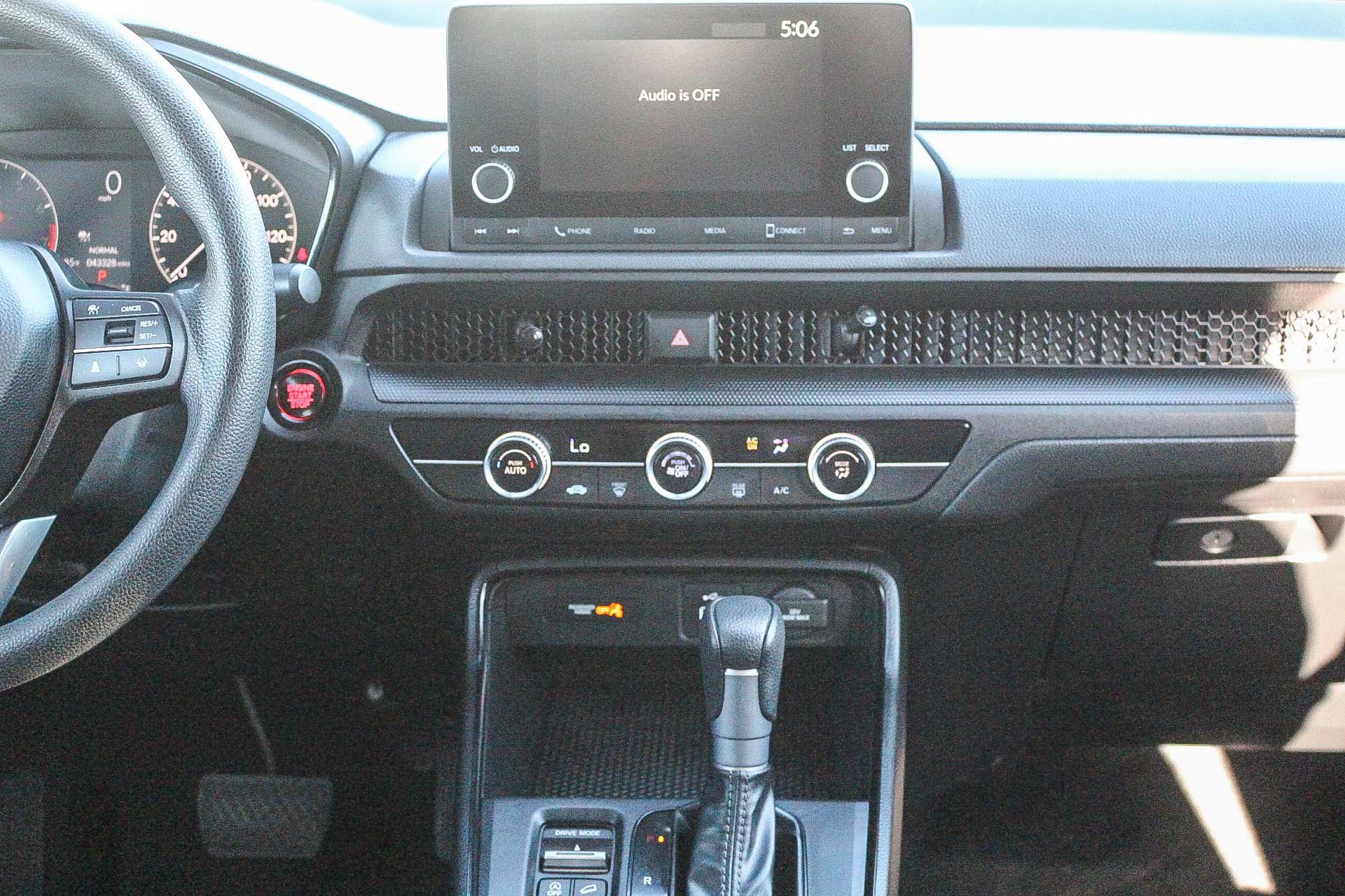 Certified 2025 Honda CR-V LX image 3
