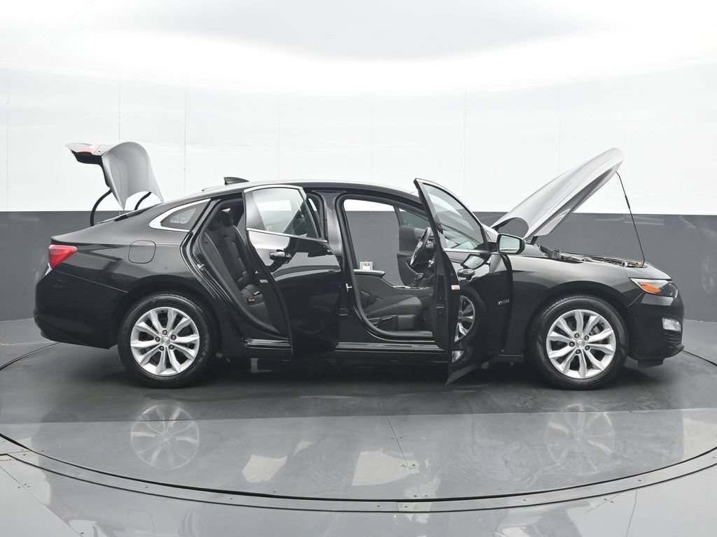 Used 2025 Chevrolet Malibu LT FWD image 36