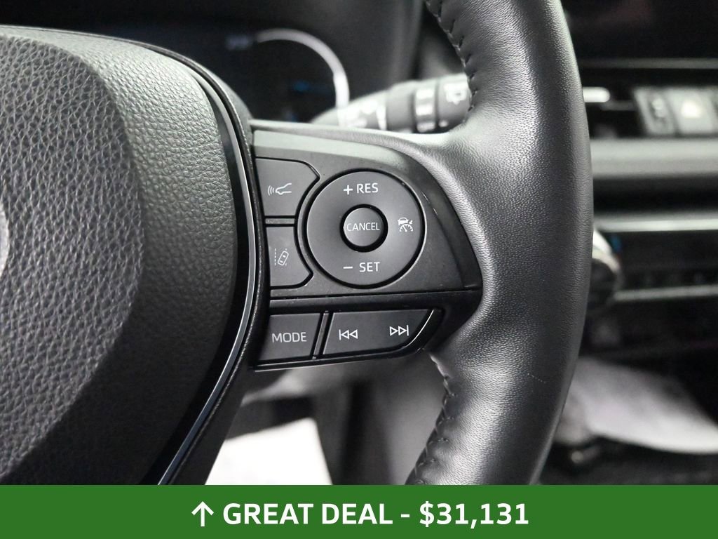 Used 2023 Toyota RAV4 XLE Premium image 37