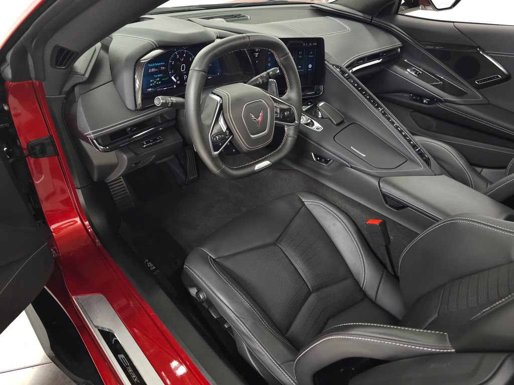 Used 2025 Chevrolet Corvette E-Ray w/ Stealth Interior Trim Package AWD/4WD image 18