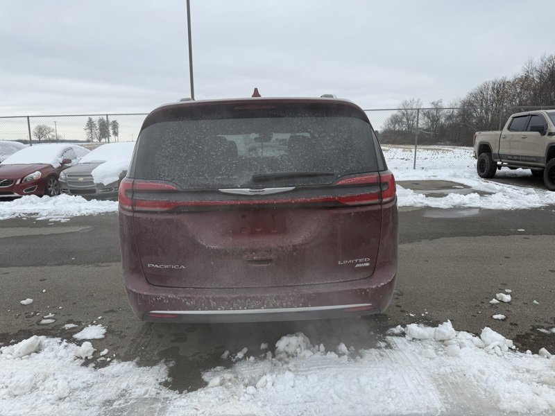 Used 2021 Chrysler Pacifica Limited image 7