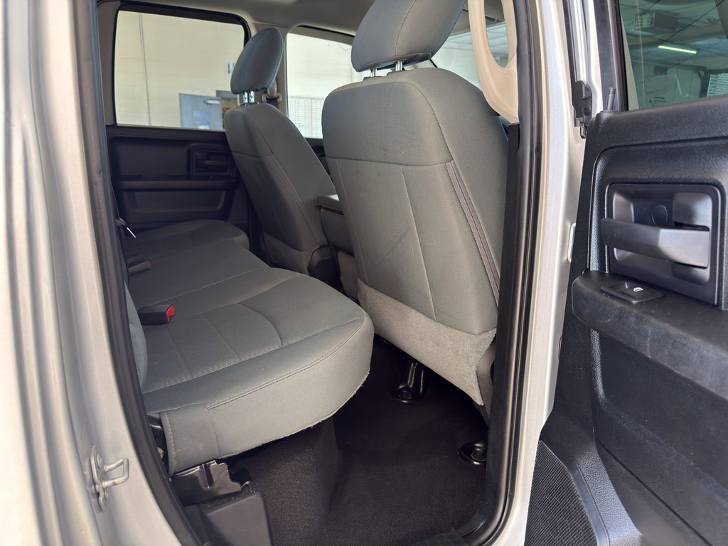 Used 2018 RAM 1500 Express image 26