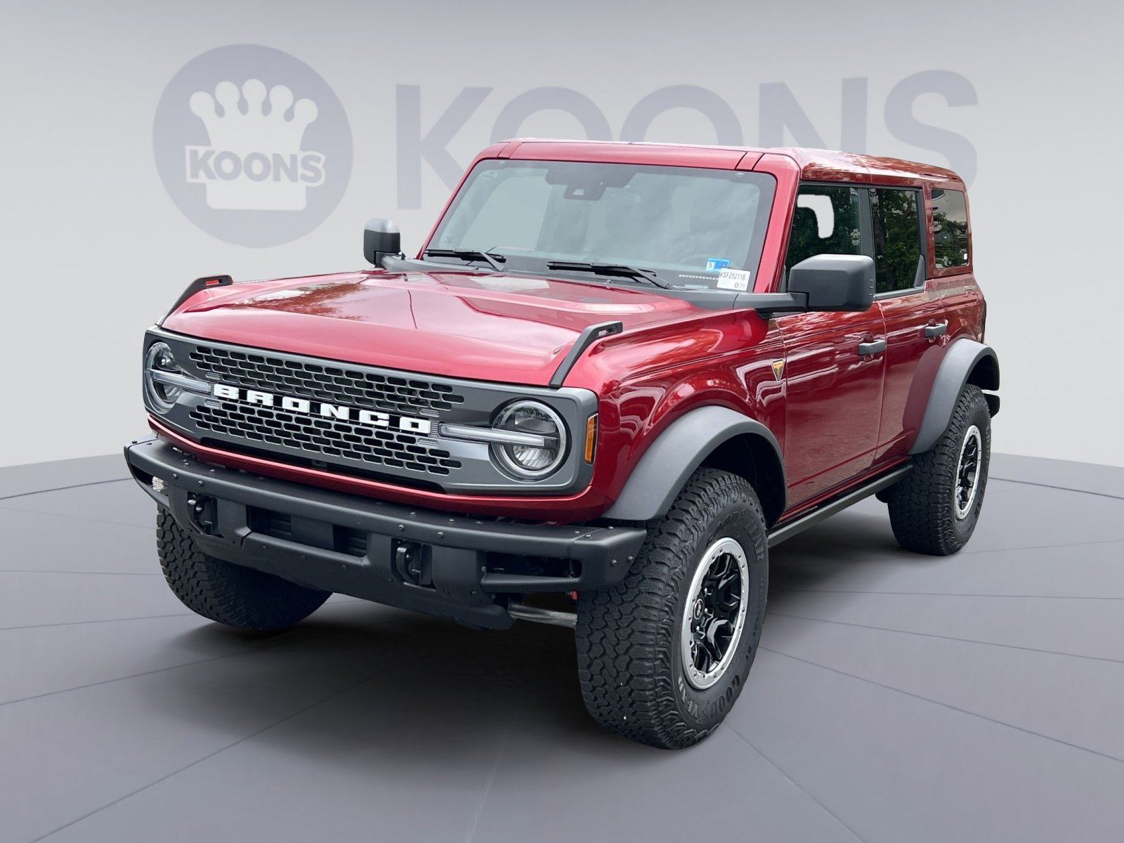 New 2025 Ford Bronco Badlands w/ Sasquatch Package