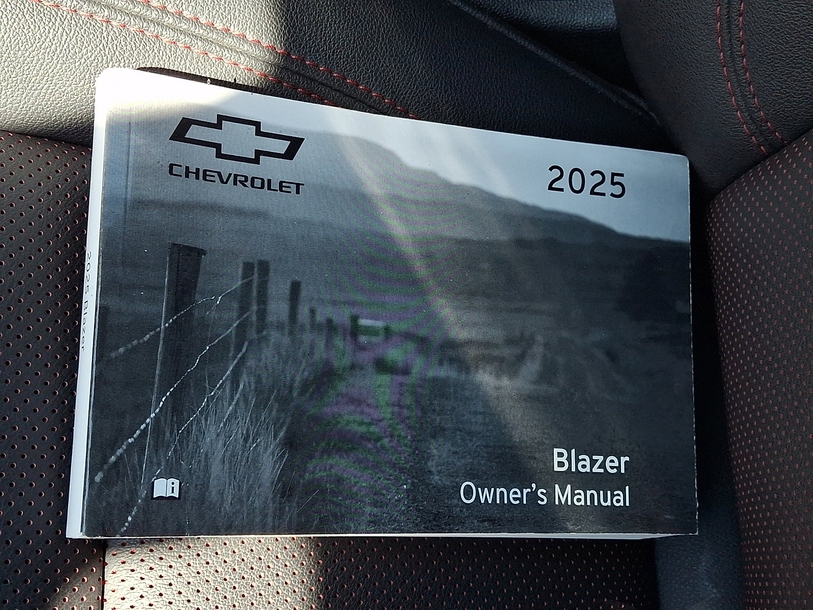 Certified 2025 Chevrolet Blazer RS w/ Driver Confidence II Package AWD/4WD image 31