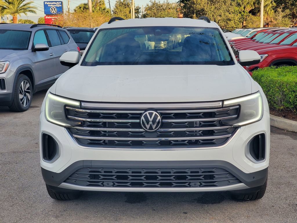 New 2026 Volkswagen Atlas SE image 2
