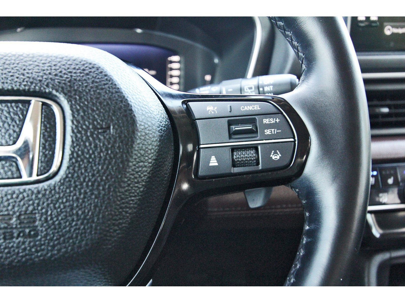 Used 2024 Honda Pilot Elite image 20