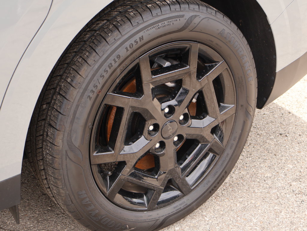 New 2026 Kia Carnival SX w/ SX Dark Edition Package FWD image 39