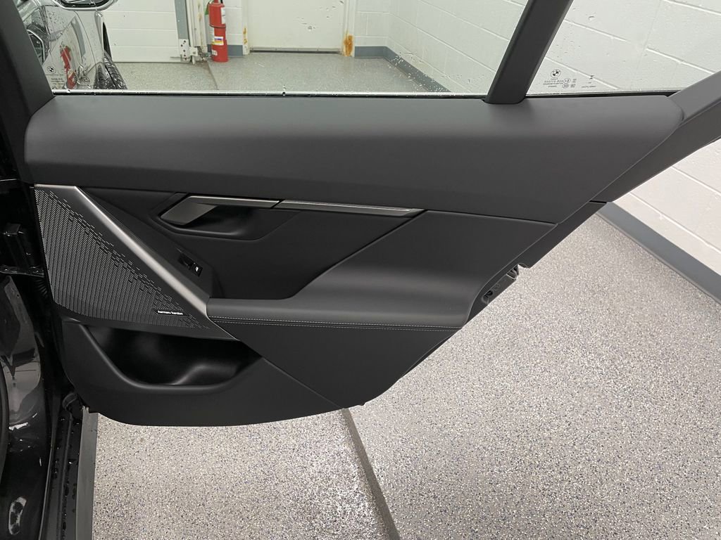 Used 2025 BMW 530i xDrive image 20