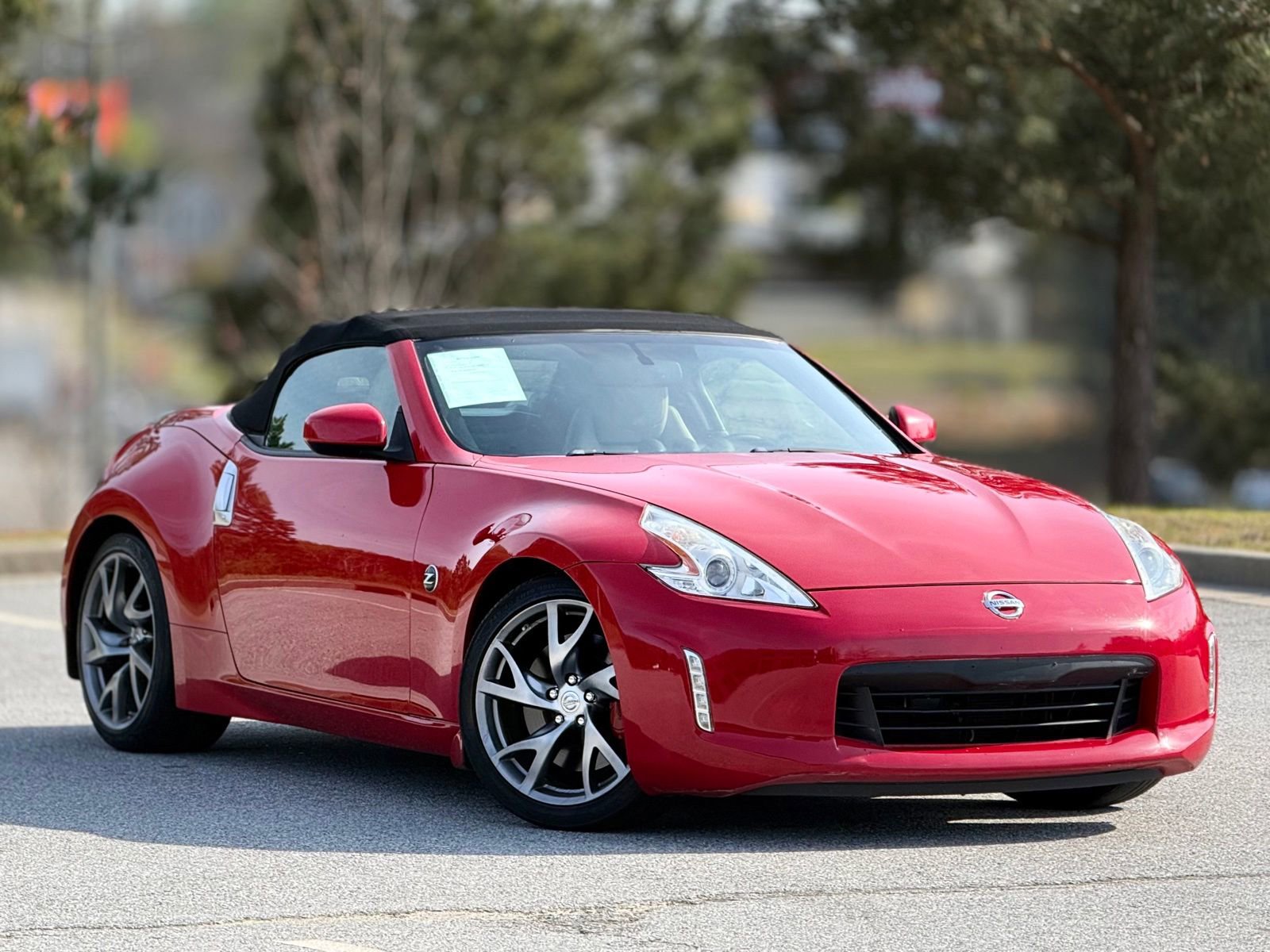 Used 2017 Nissan 370Z Touring Sport RWD image 13