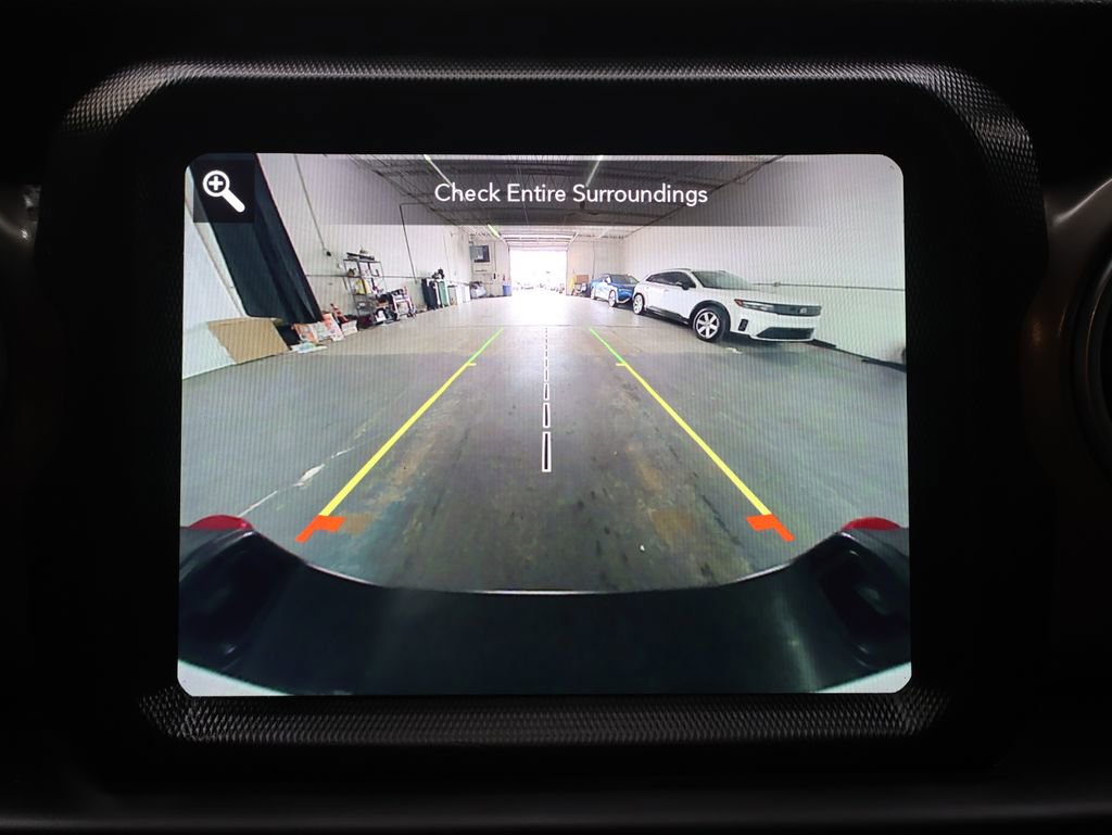 Used 2021 Jeep Gladiator Rubicon w/ Uconnect 4C Nav & Sound Group AWD/4WD image 26