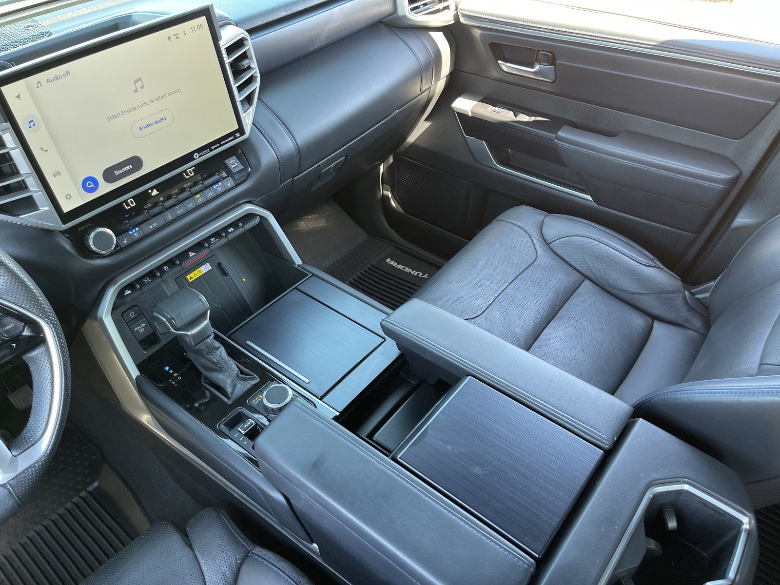 Used 2023 Toyota Tundra Platinum w/ Advanced Package AWD/4WD image 19