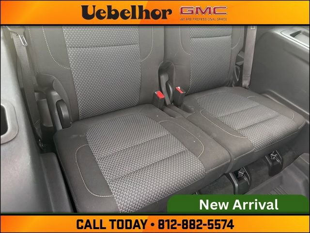 Used 2021 GMC Acadia SLE w/ Driver Convenience Package image 9