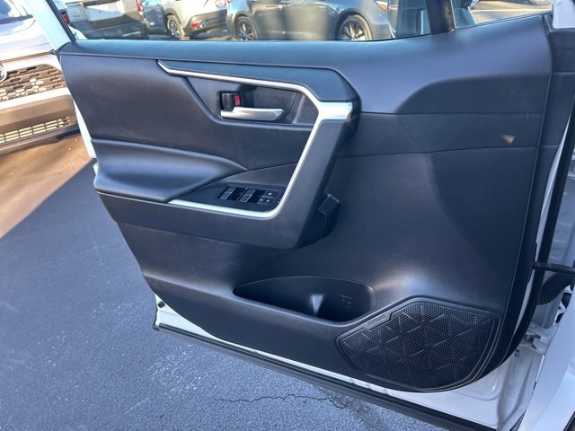 Used 2024 Toyota RAV4 XLE image 29
