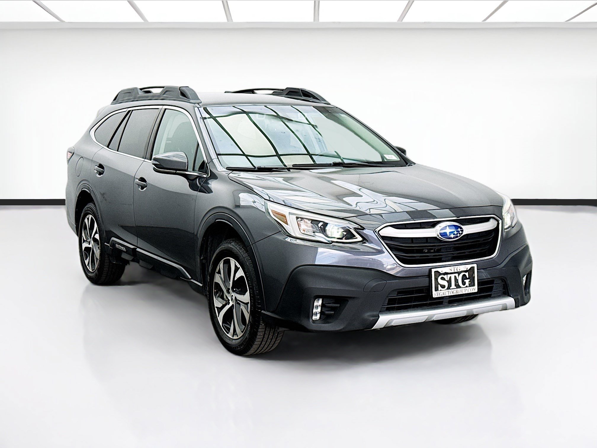 Used 2020 Subaru Outback Limited AWD/4WD image 3