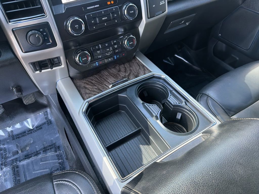 Used 2019 Ford F350 Lariat w/ Lariat Ultimate Package image 17