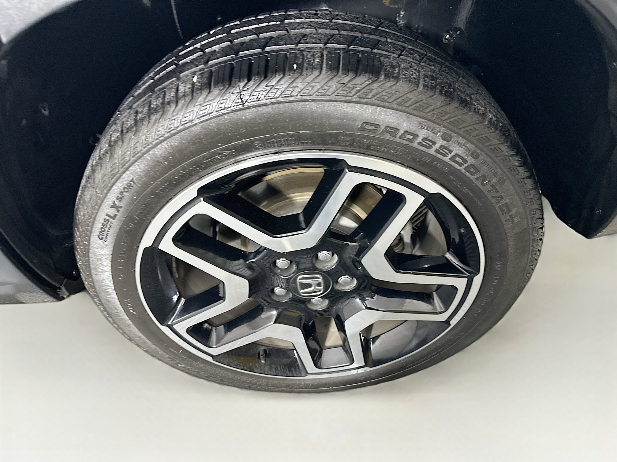 Used 2023 Honda Passport Elite image 11