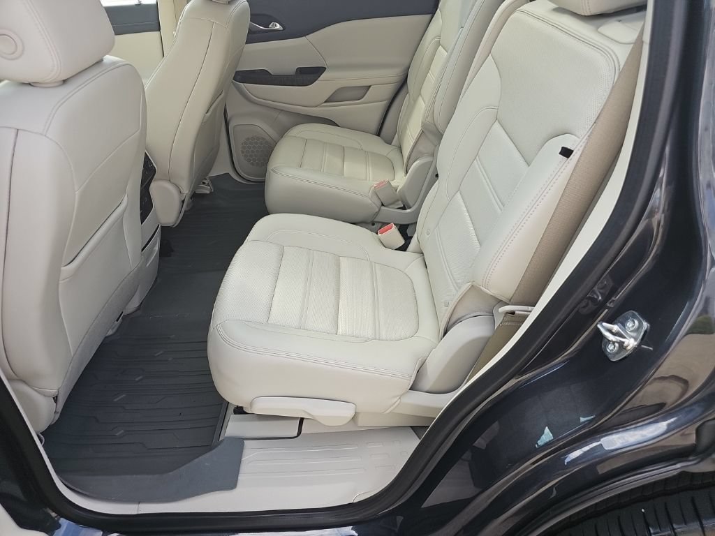 Used 2023 GMC Acadia Denali w/ Denali Ultimate Package AWD/4WD image 20