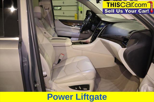 Used 2018 Cadillac Escalade Premium Luxury image 29