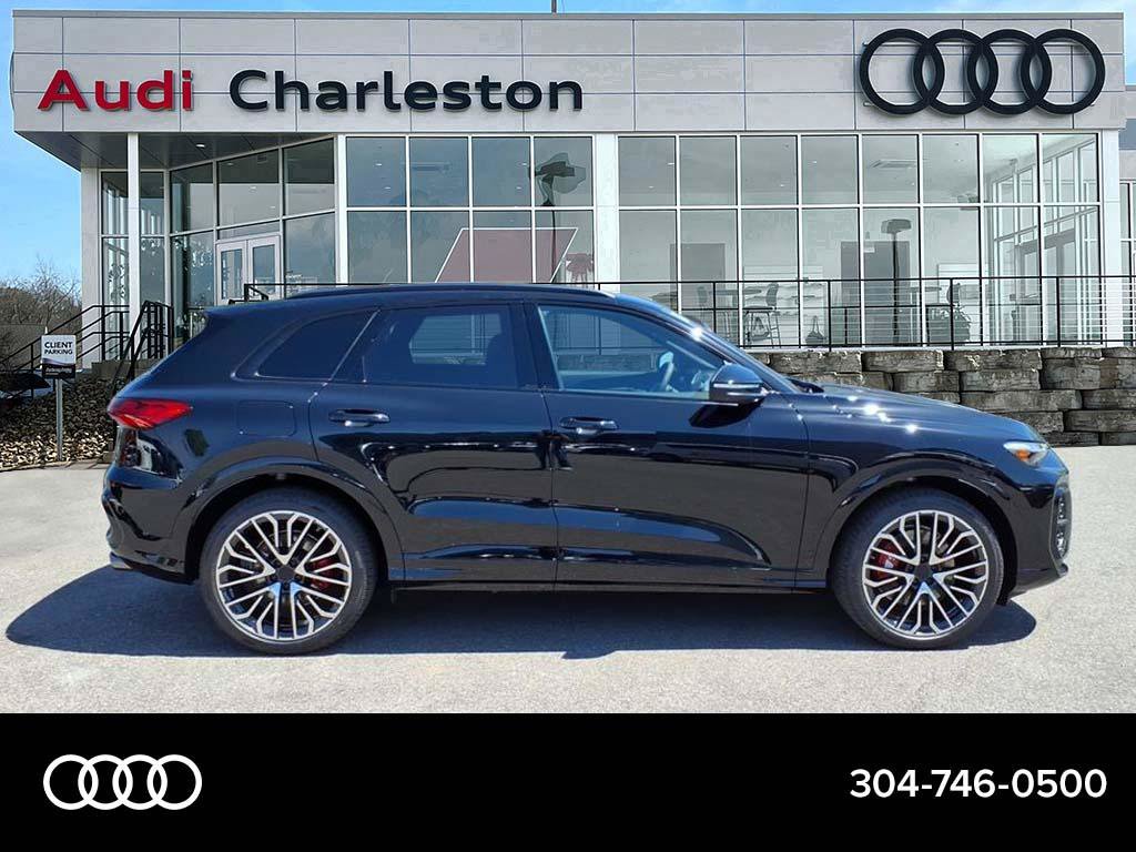 New 2026 Audi SQ5 Prestige AWD/4WD image 2