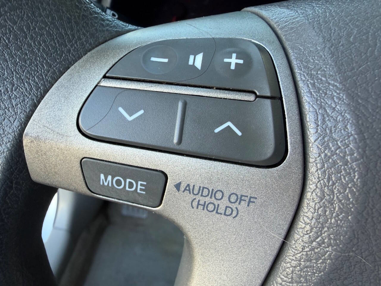 Used 2007 Toyota Camry LE FWD image 11