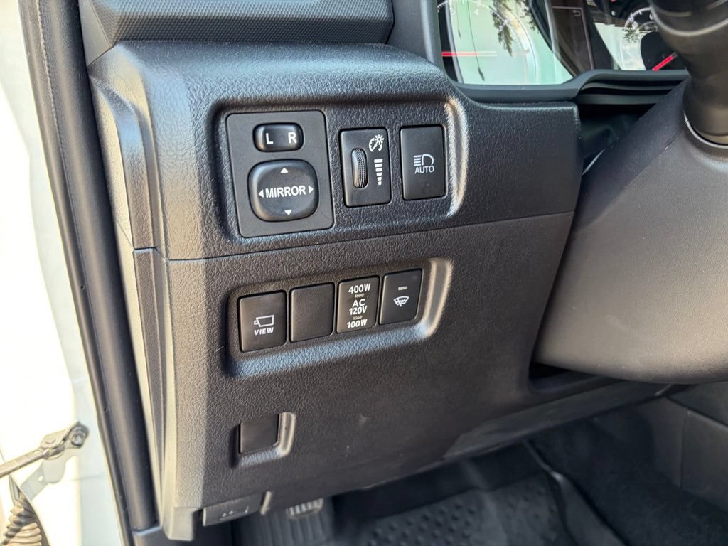 Used 2023 Toyota 4Runner Limited AWD/4WD image 29