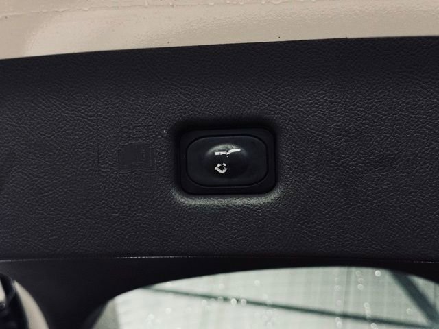 Used 2022 Lincoln Nautilus Reserve image 14