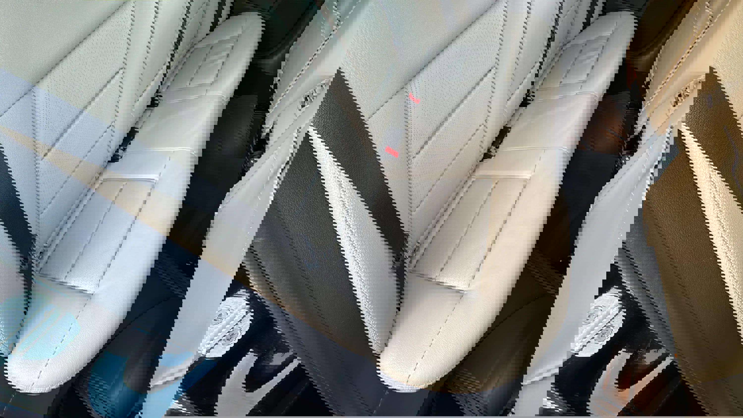 Used 2013 Mercedes-Benz E 350 Sedan image 29