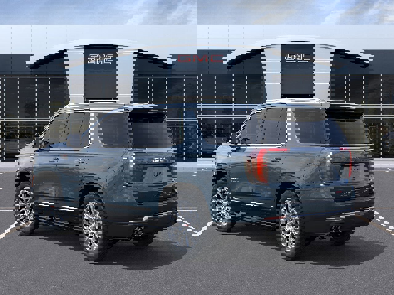 New 2026 GMC Yukon Denali image 3