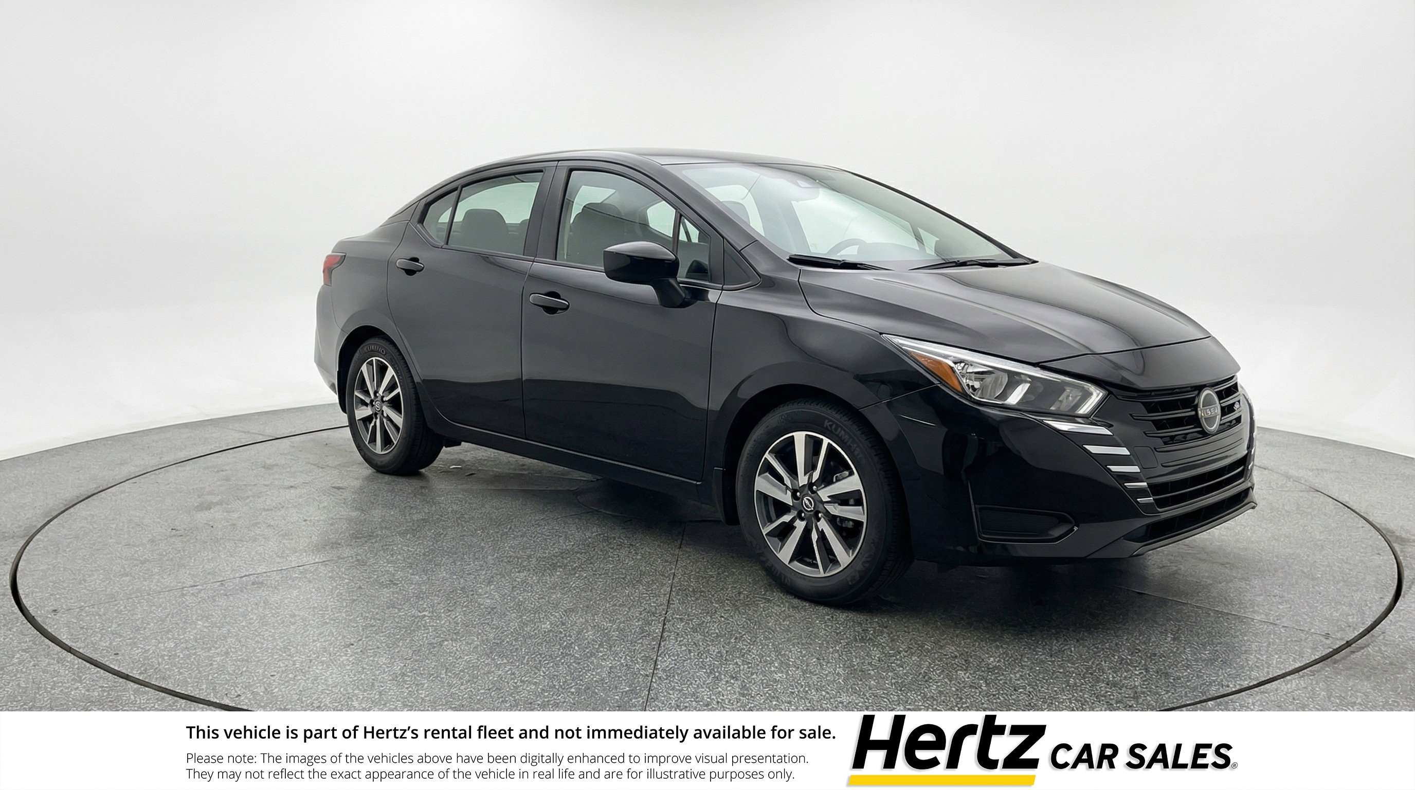 Used 2025 Nissan Versa SV FWD image 1