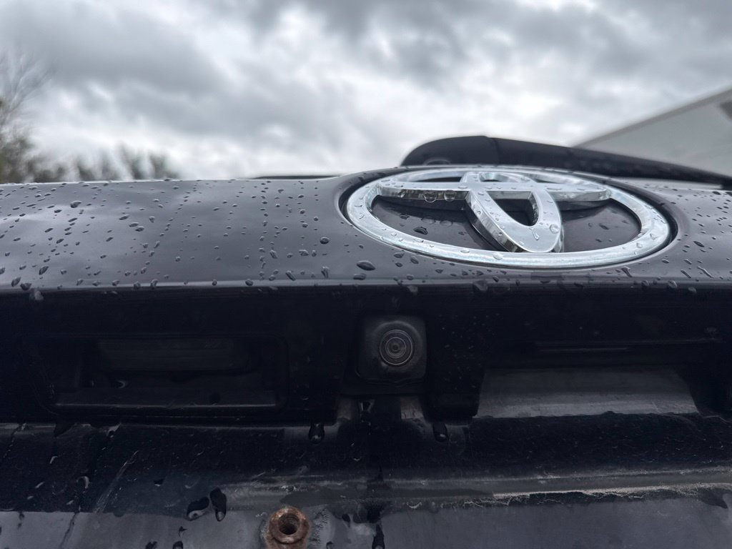 Used 2019 Toyota Highlander XLE AWD/4WD image 15