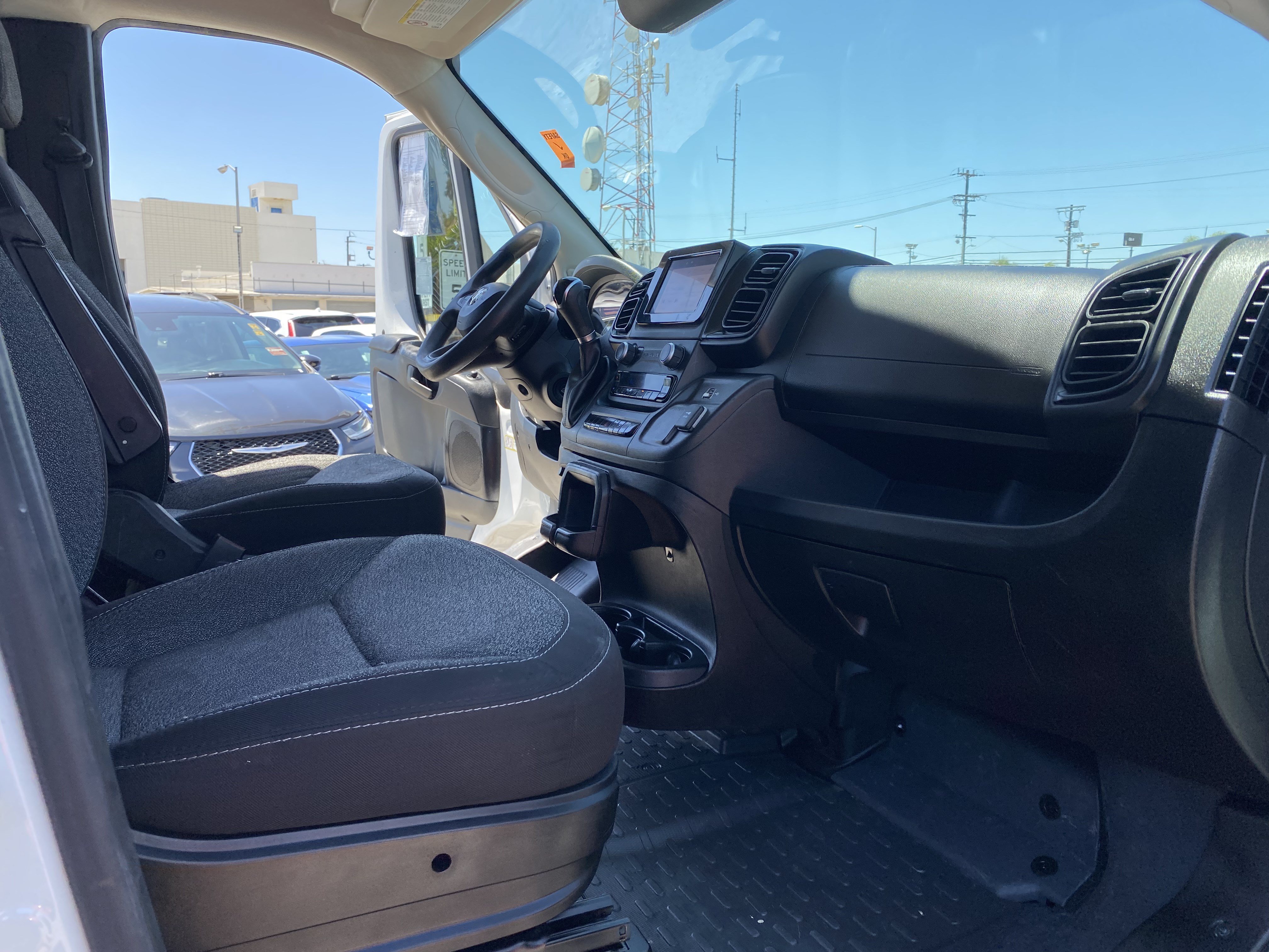 Used 2023 RAM ProMaster 3500 w/ Convenience Group FWD image 19