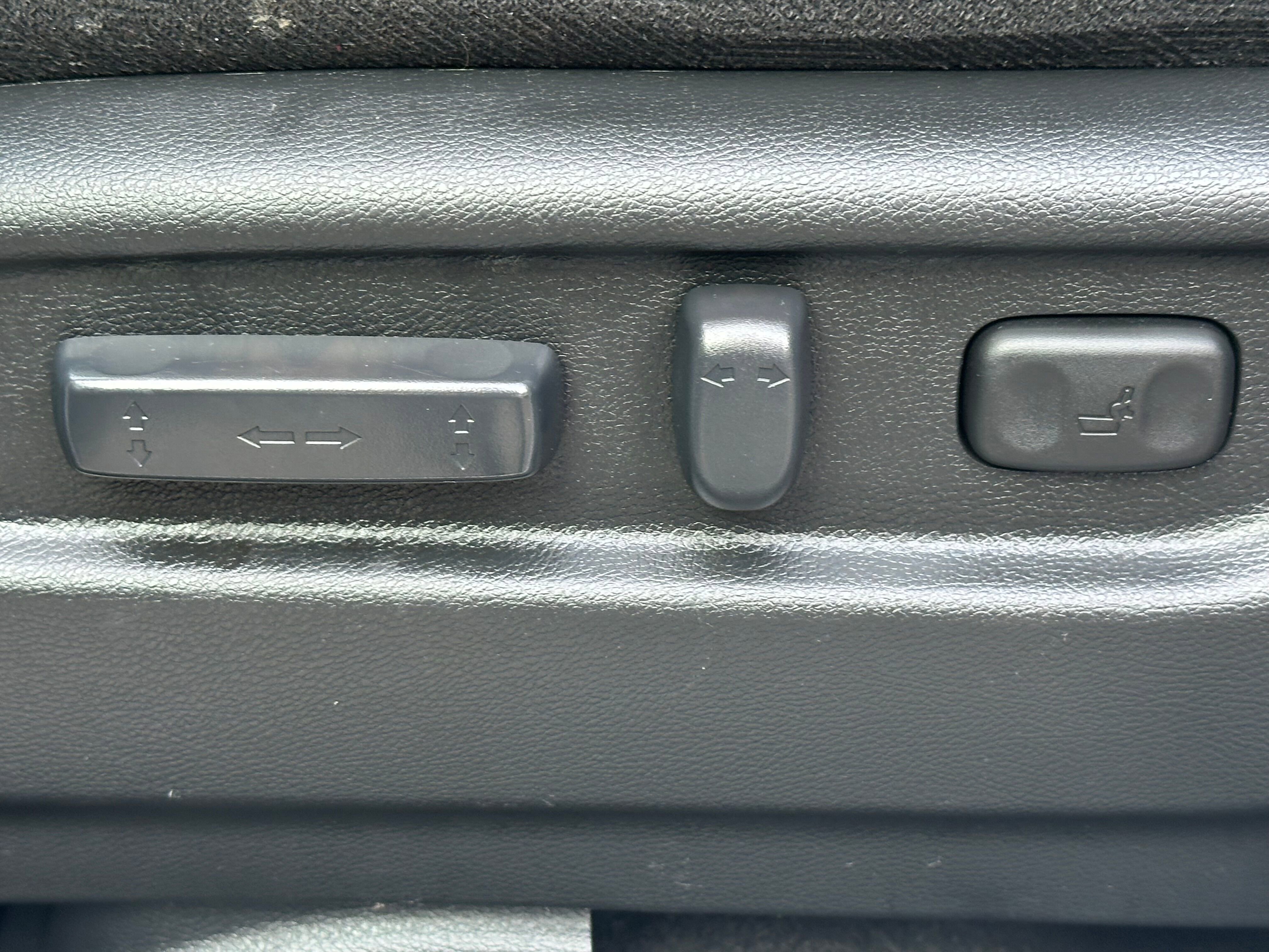 Used 2022 Honda Pilot Sport image 19