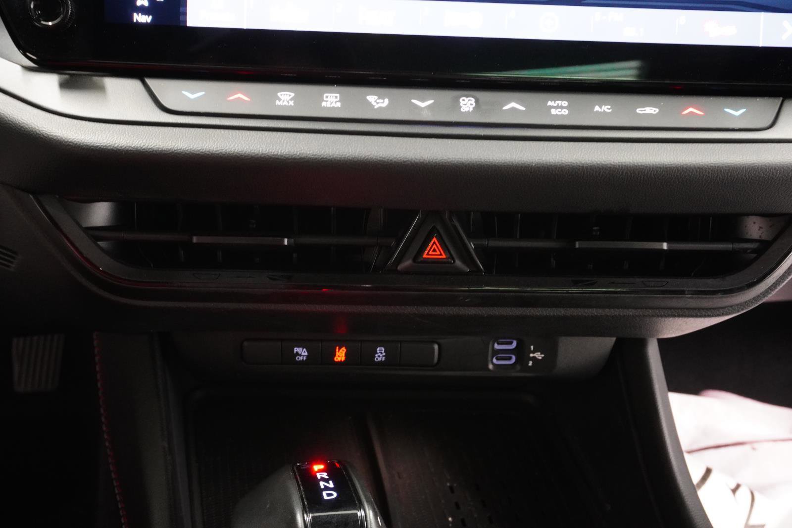 Used 2024 Dodge Charger R/T w/ Plus Group image 27