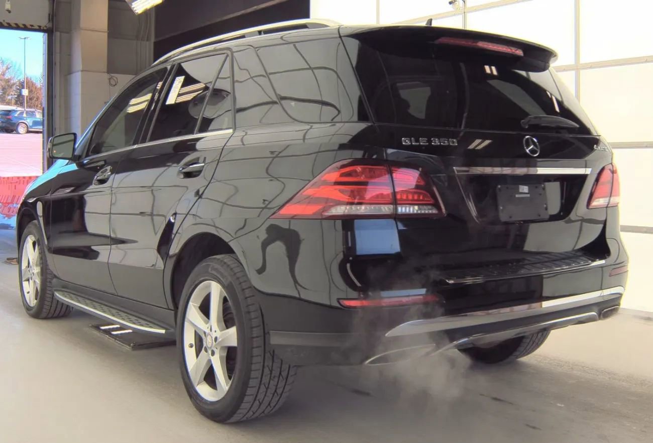 Used 2016 Mercedes-Benz GLE 350 4MATIC w/ Premium Package image 3