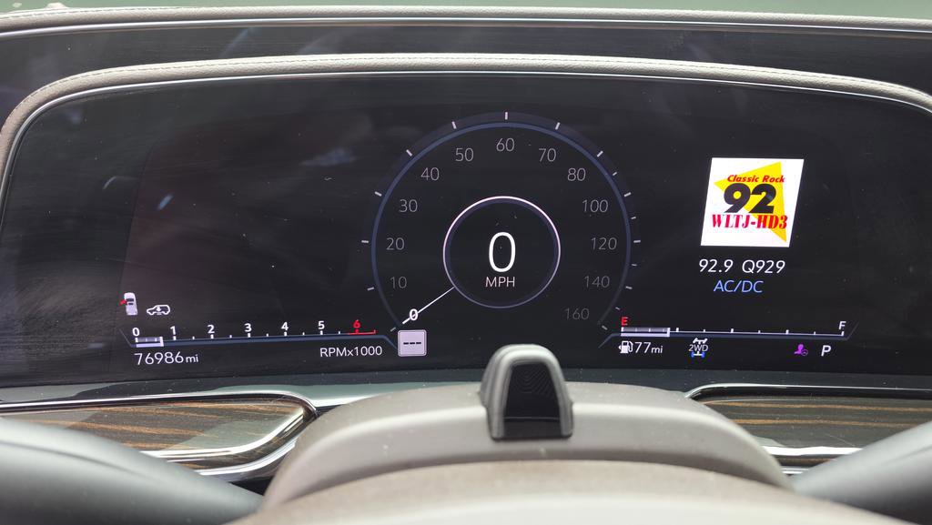 Used 2023 Cadillac Escalade Sport w/ Touring Package image 22