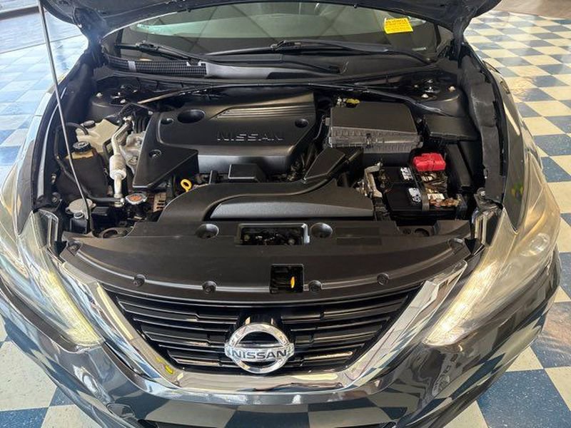 Used 2016 Nissan Altima 2.5 SL w/ 2.5 Technology w/LED Package image 23
